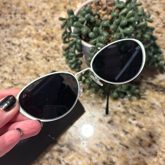 Prive Revaux sun glasses - Picture 11 of 11